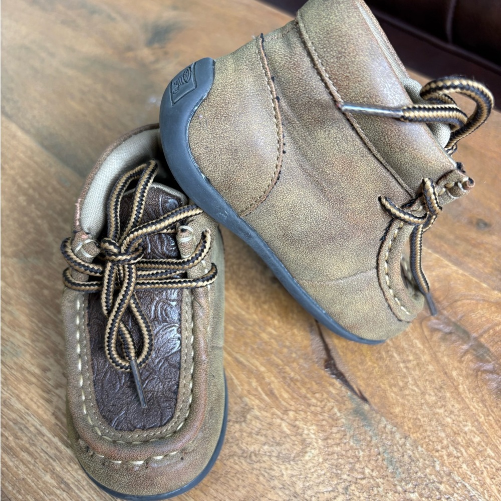 Twister Kids Moccasins - Brown and Tan